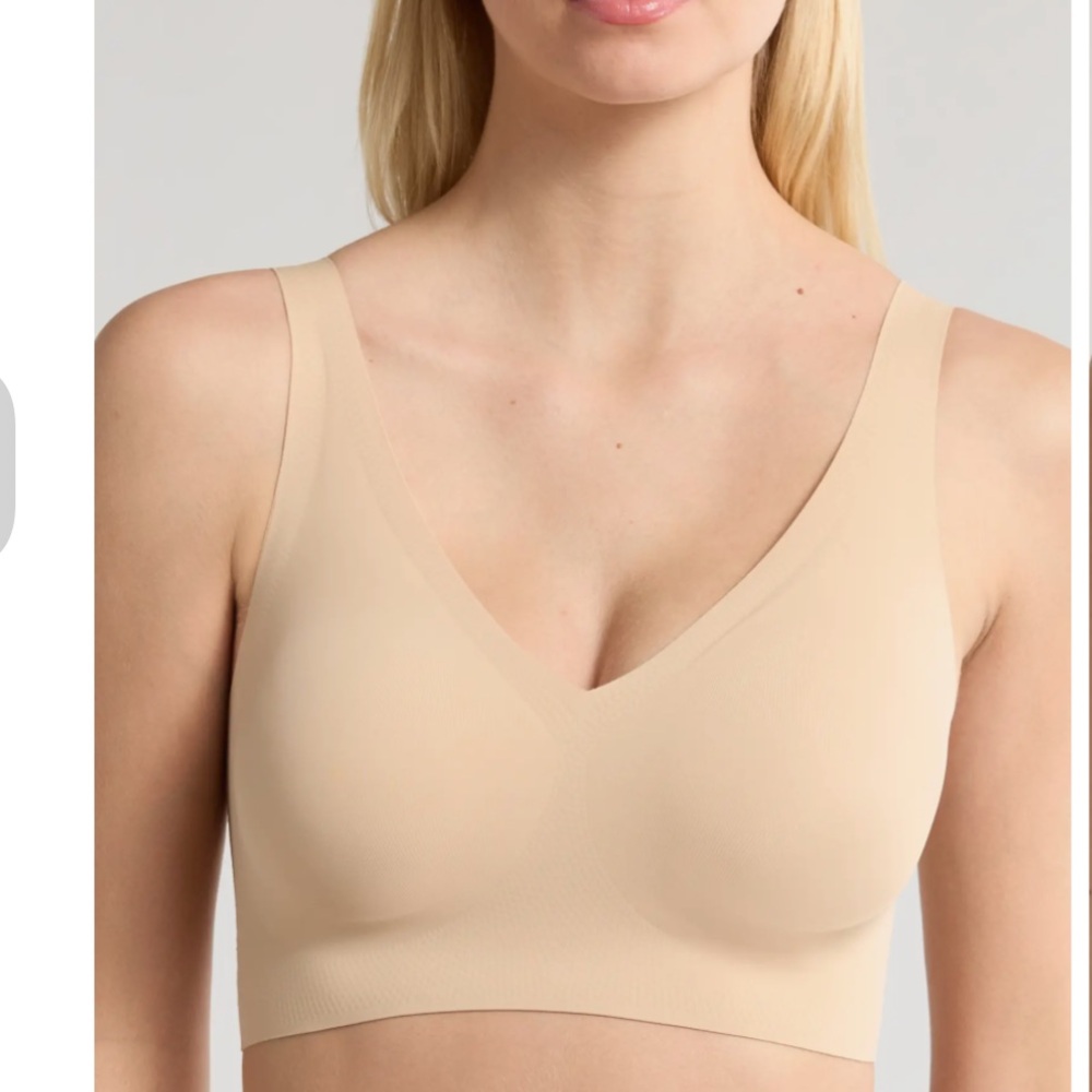 True & Co. True Body Boost V-Neck Bralette